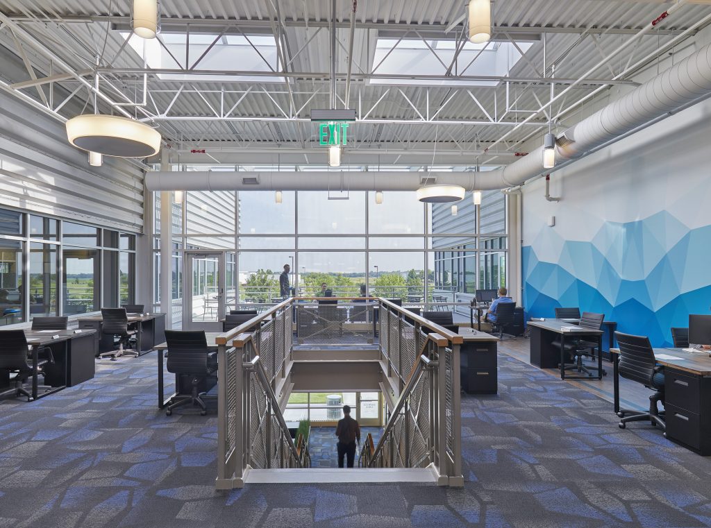 2nd floor with desks